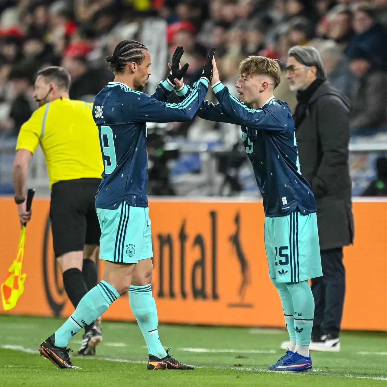 Julian Nagelsmann'dan Leroy Sane'ye yine uyarı!