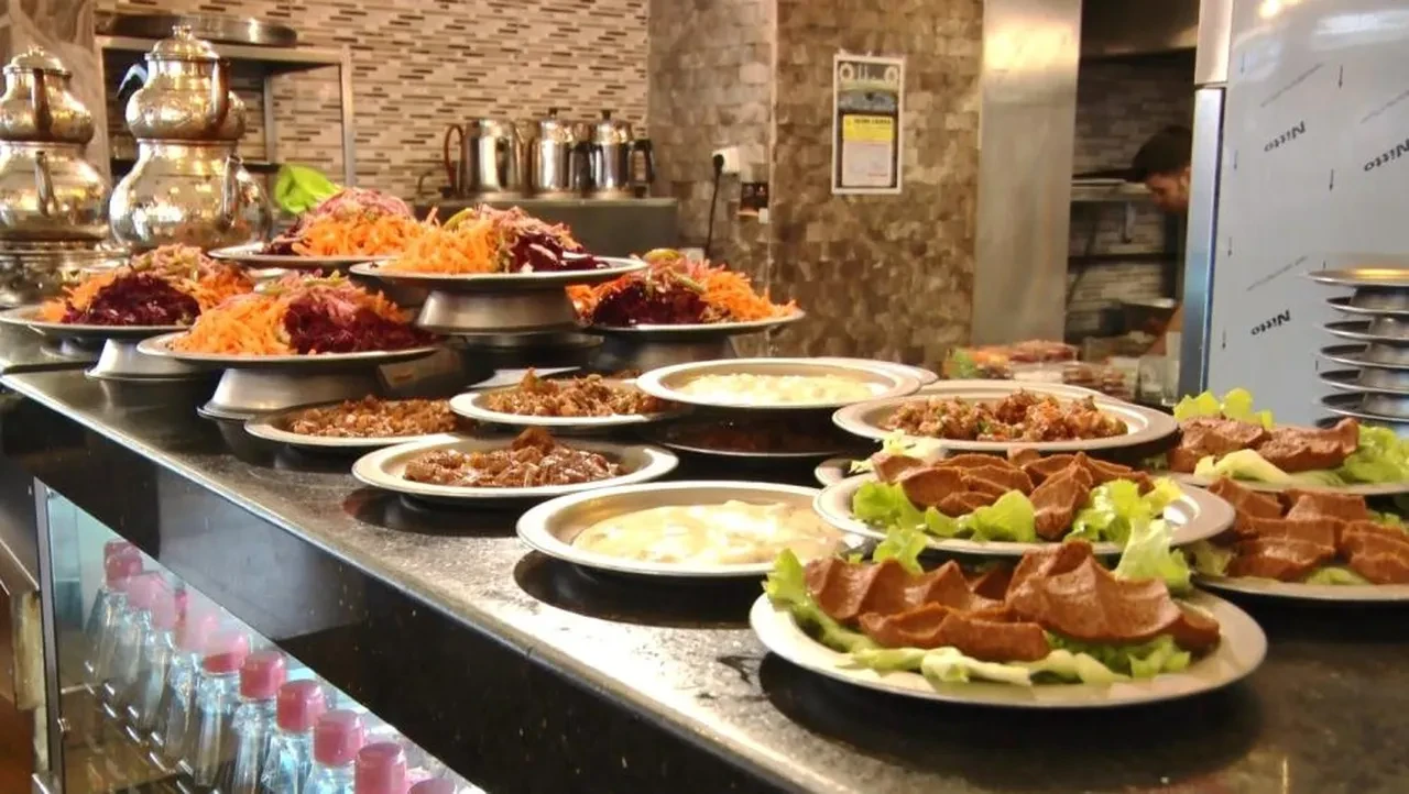 Kafe ve restoranlarda yeni dönem: Menüde içerik ve kalori zorunlu olacak