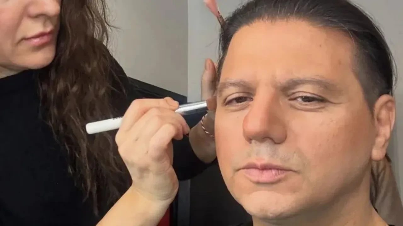 Kubat 5 ayda tam 20 kilo verdi! Ünlü türkücüyü iğne ipliğe dönüştüren teknik konuşuluyor