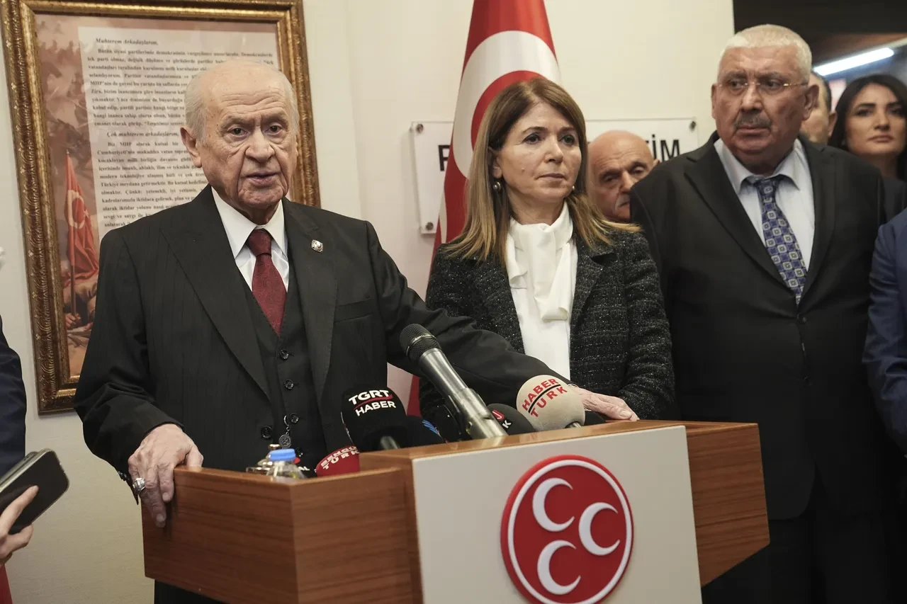 MHP lideri Devlet Bahçeli'den İzzet Ulvi Yönter'in istifasına ilişkin ilk açıklama