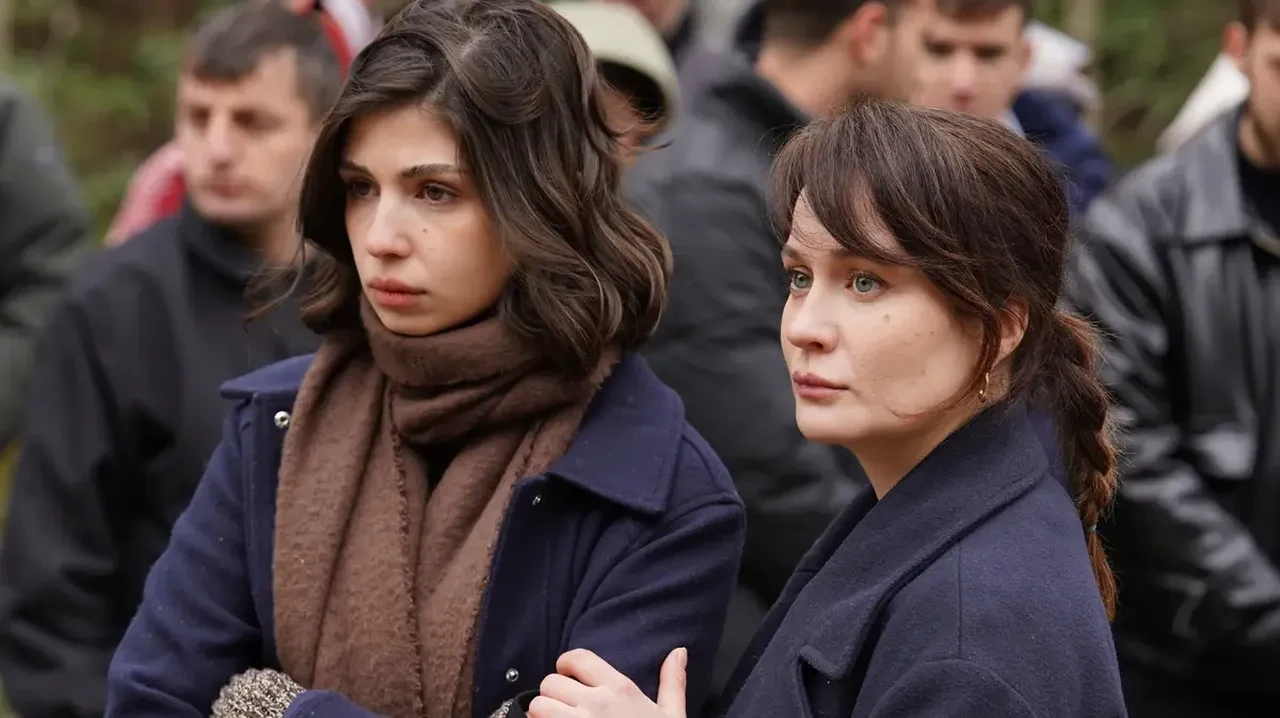 Taşacak Bu Deniz son bölüm nereden izlenir? Eleni'nin şüpheleri arttı, İso ve Fadime arasında ne oluyor?