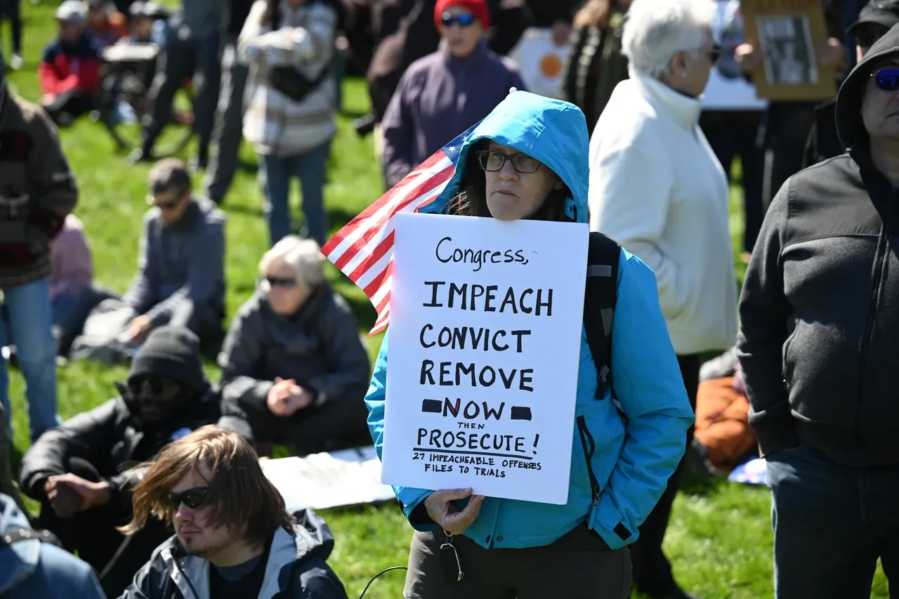 ABD'de 'Krallara hayır' protestosu! Donald Trump karşıtları meydanlara indi