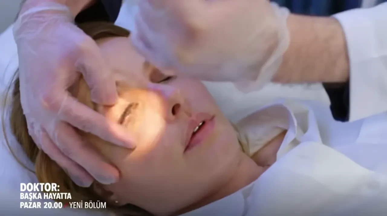 Senaristi değişmişti! Doktor Başka Hayatta dizisi bu akşam var mı? Doktor başka hayatta dizisi 29 Mart Pazar günü yayınlanacak mı?