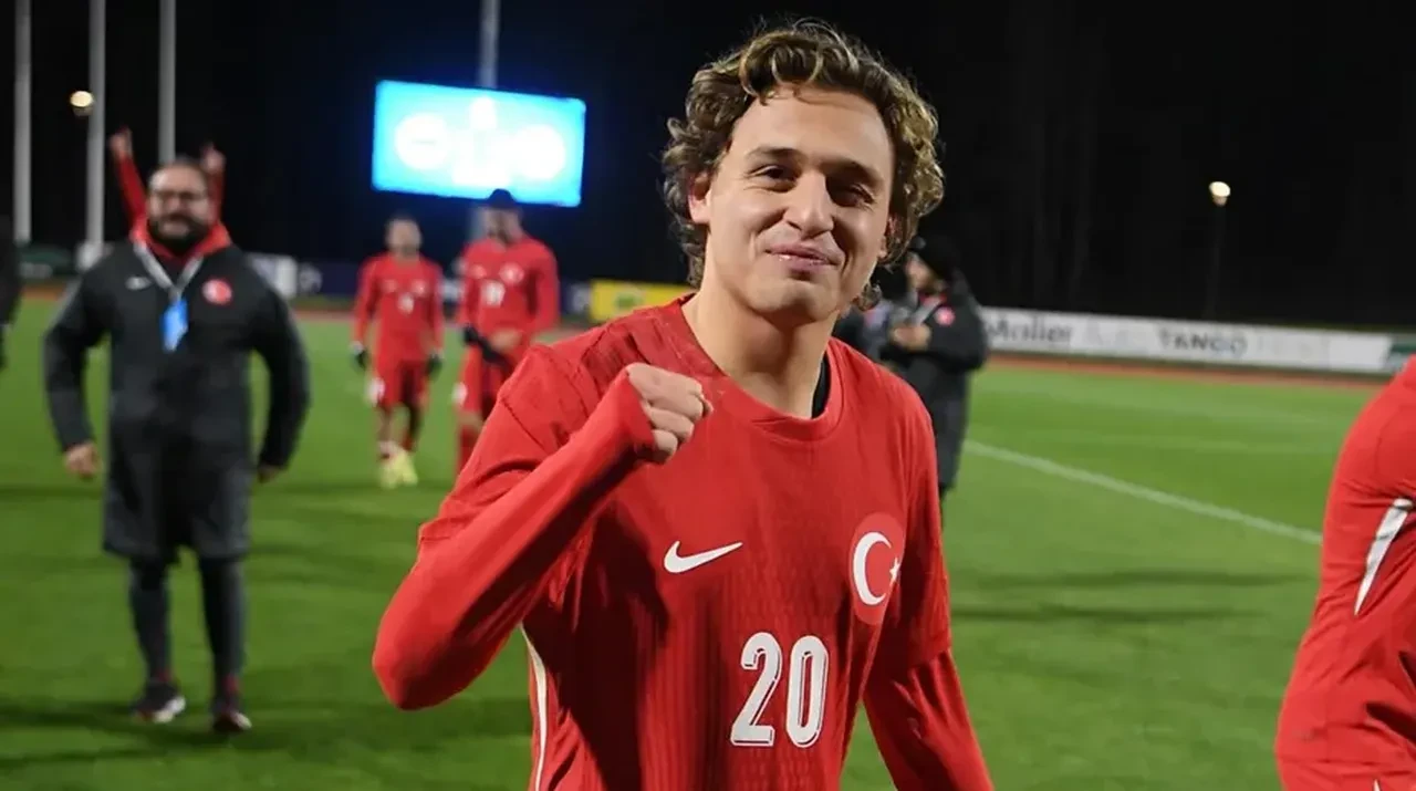 Ümit Milli Futbol Takımı hedefe odaklandı: Semih Kılıçsoy'un ardından Hamza Akman hamlesi!