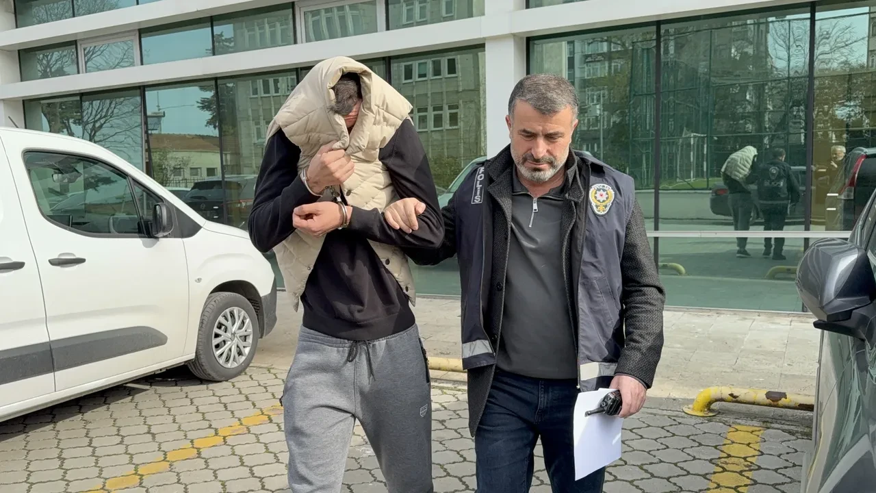 Aynı iş yerinden tam 13 kez hırsızlık yaptı: Dükkan sahibi fark edince hapsi boyladı