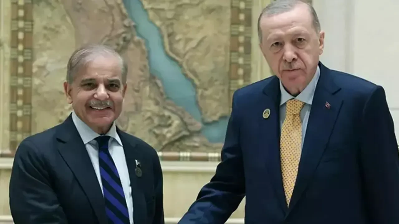 Cumhurbaşkanı Erdoğan'dan barış diplomasisi! Şahbaz Şerif ile görüştü