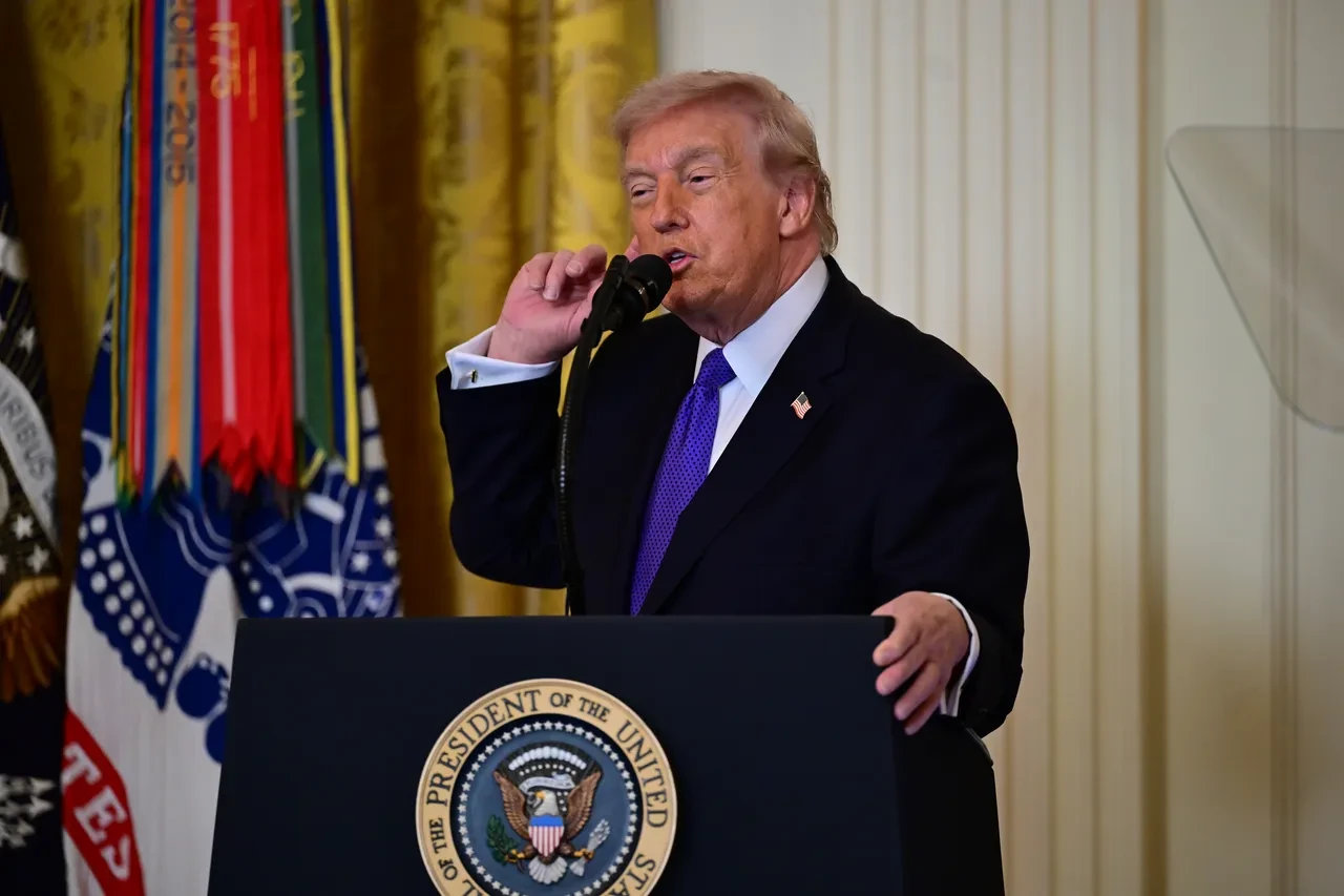 Donald Trump'ın doktorundan açıklama! Boynundaki kızarıklığın sebebi belli oldu