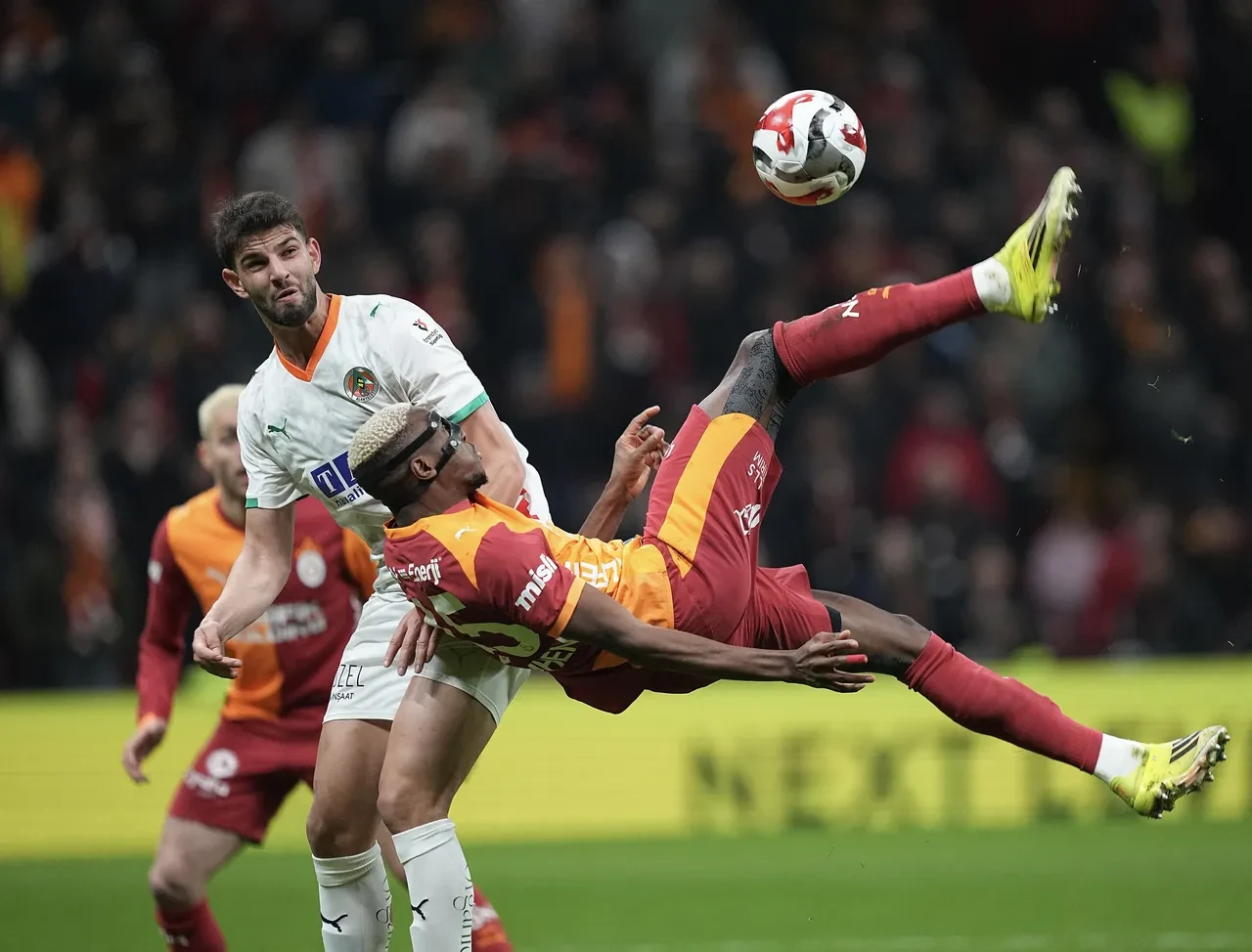 Galatasaray Alanyaspor deplasmanında | ZİRAAT TÜRKİYE KUPASI CANLI MAÇ ANLATIMI