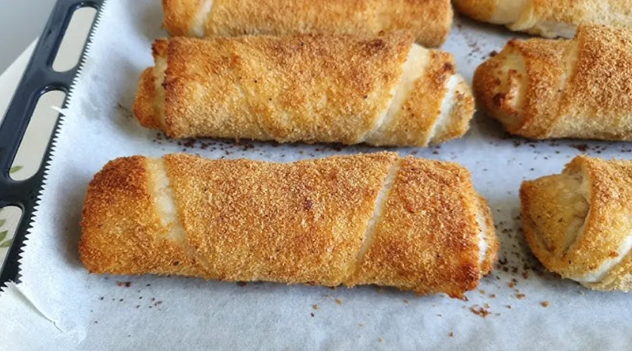 Galeta unlu çıtır çıtır puf sahur böreği tarifi! 2026 Sahur menüsü için kurtarıcı buzluk böreği