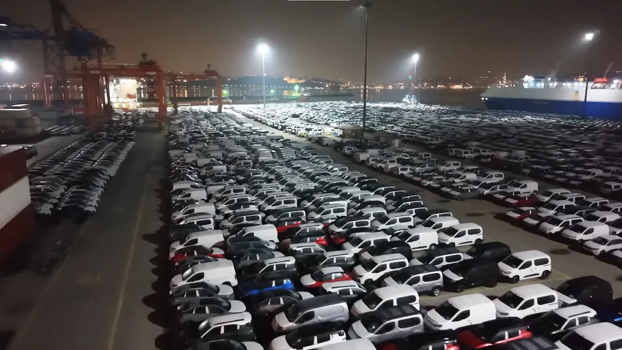 İkinci el piyasasında dengeler değişebilir! 2026 model sıfır araçlar sahada