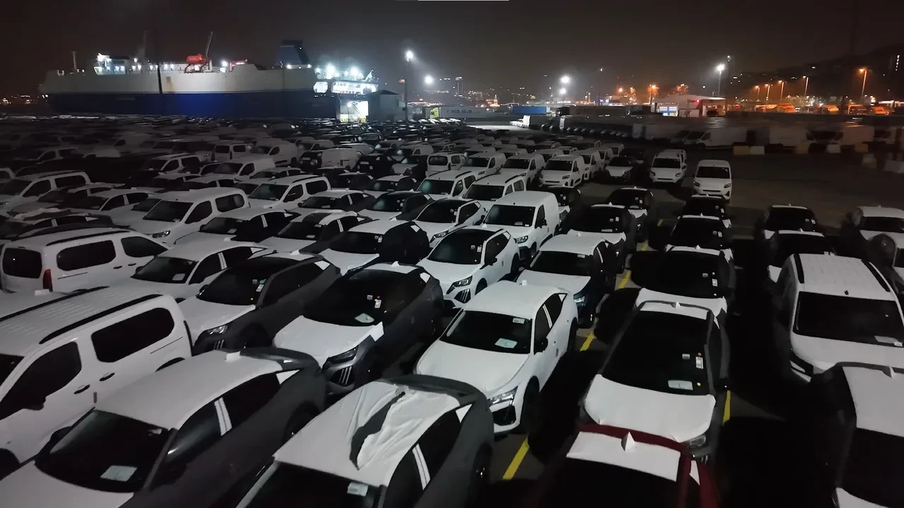 İkinci el piyasasında dengeler değişebilir! 2026 model sıfır araçlar sahada