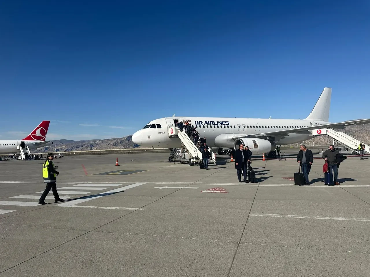 Irak'a inemeyen uçakların rotası Şırnak oldu! Savaş nedeniyle havada zorunlu değişiklik