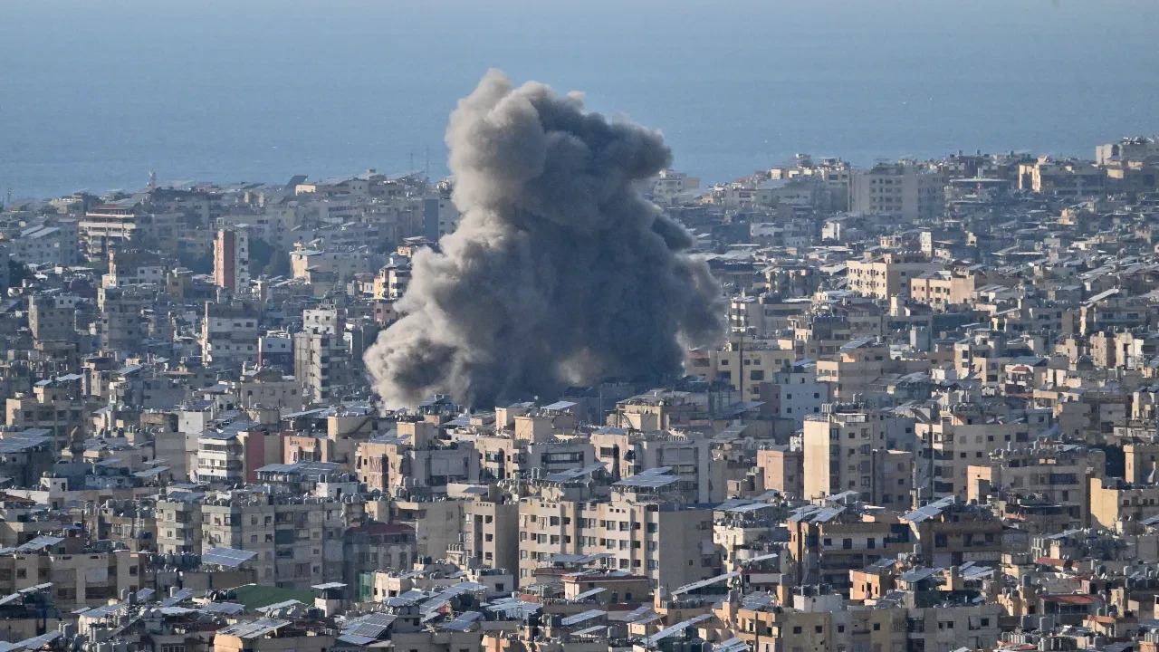 İsrail, Beyrut’u vurmaya devam ediyor: Hizbullah’ın askeri üsleri hedefte