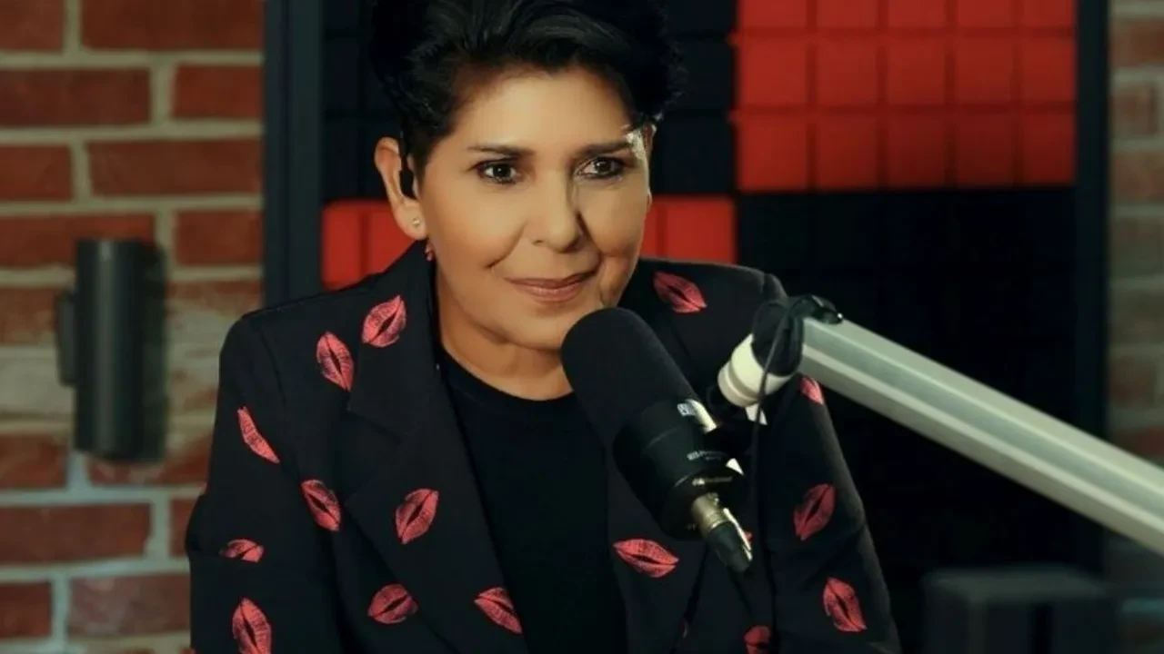 Şarkıcı Cansever’den hayranları korkutan haber! Lösemi tedavisinde kritik aşamada