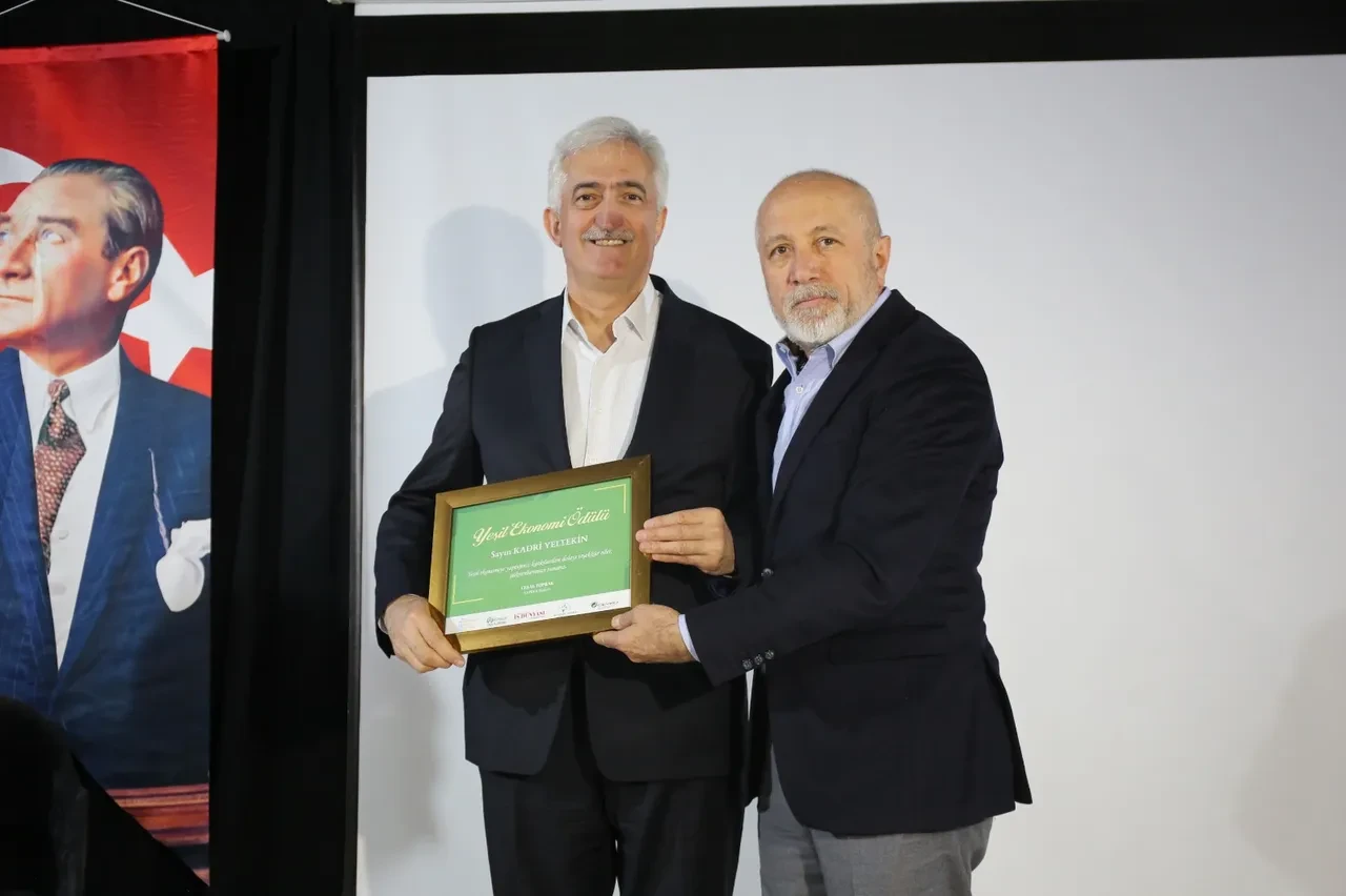 Sektöründe “Karbon Ayak İzi Sertifikası” alan ilk marka olan İhlas Ambalaj'a Yeşil Ekonomi Ödülü