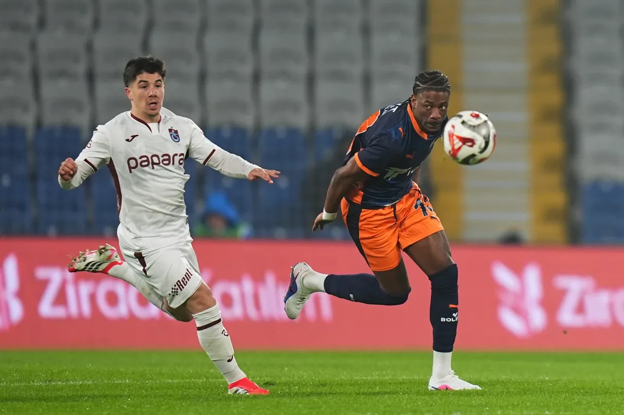 Trabzonspor Başakşehir deplasmanında kazandı: Türkiye Kupası'ndaki 6 gollü maçta bordo mavililer tur atladı!