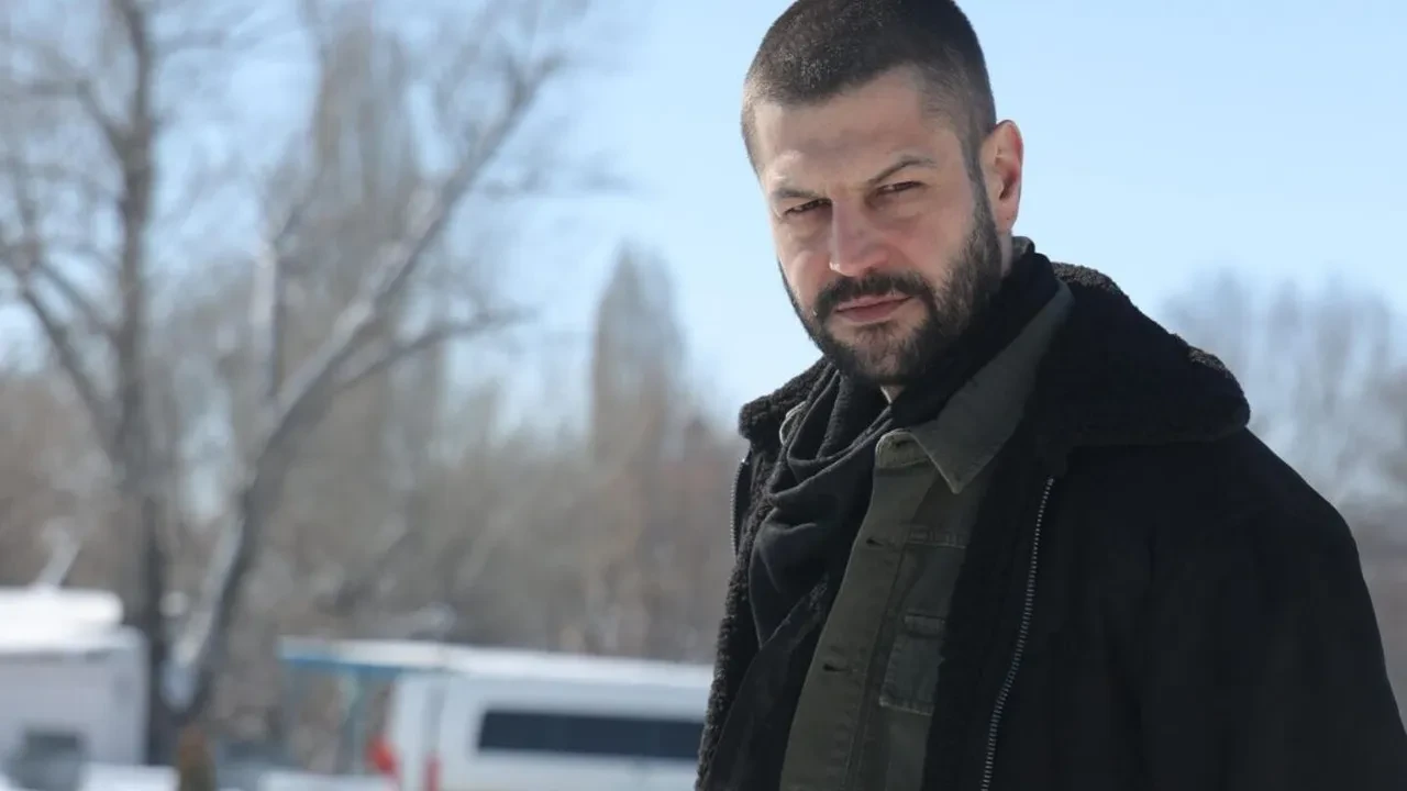 Veliaht’ın Faroz’u Serhat Teoman’dan sürpriz değişim! Ünlü oyuncunun yeni hali