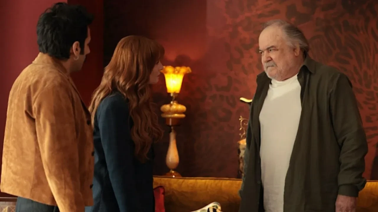 Çetin Tekindor Çirkin dizisi için kilo aldı! Usta oyuncunun yeni hali şaşırttı