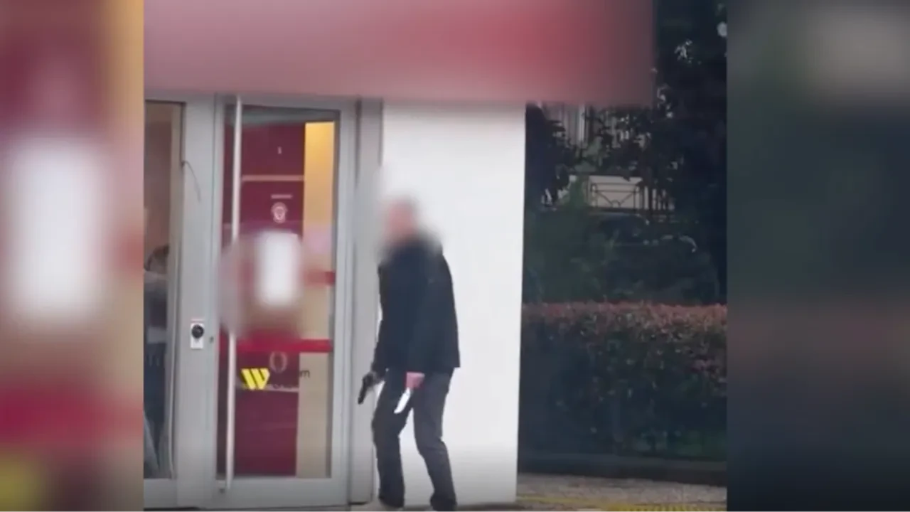 İstanbul’da banka soygunu girişimi: Güvenlik görevlisinin boğazına bıçak dayadı