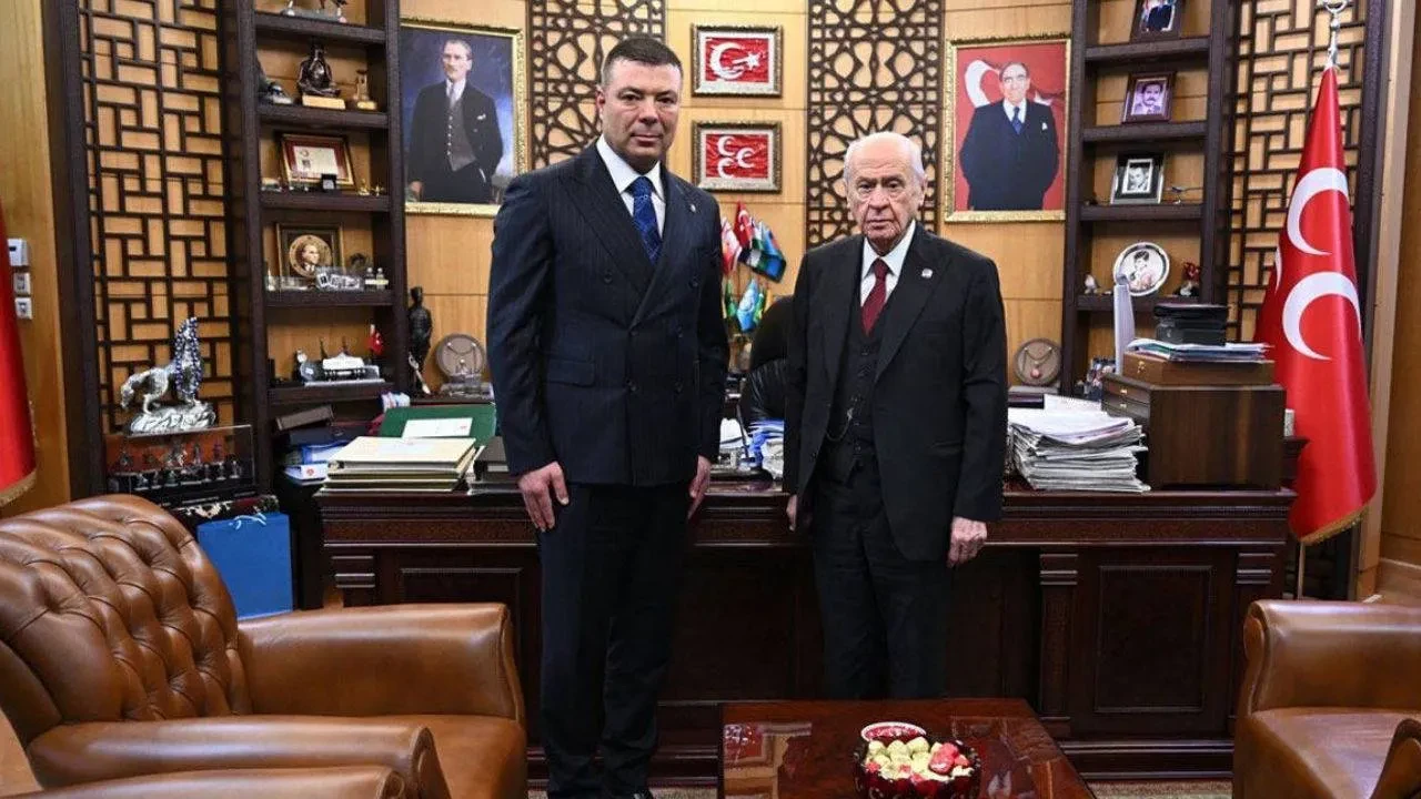 Özgür Bayraktar kimdir kaç yaşında? MHP Genel Başkan Yardımcılığı görevine getirildi