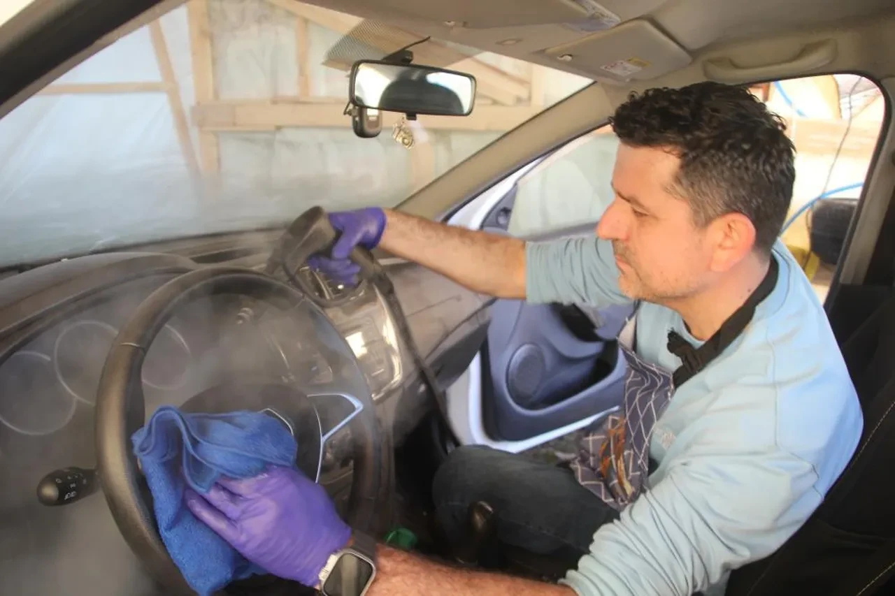 Yöneticiliği hemen bıraktı! Suya sabuna dokunmadan para kazanıyor