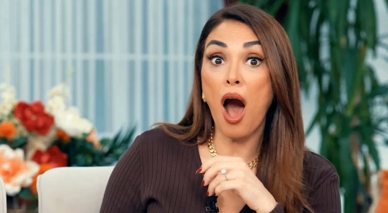 Zuhal Topal'dan irisin diyen Bircan Bali'ye tokat gibi cevap: O yorumlar bana yazılsaydı sokağa çıkamazdım!