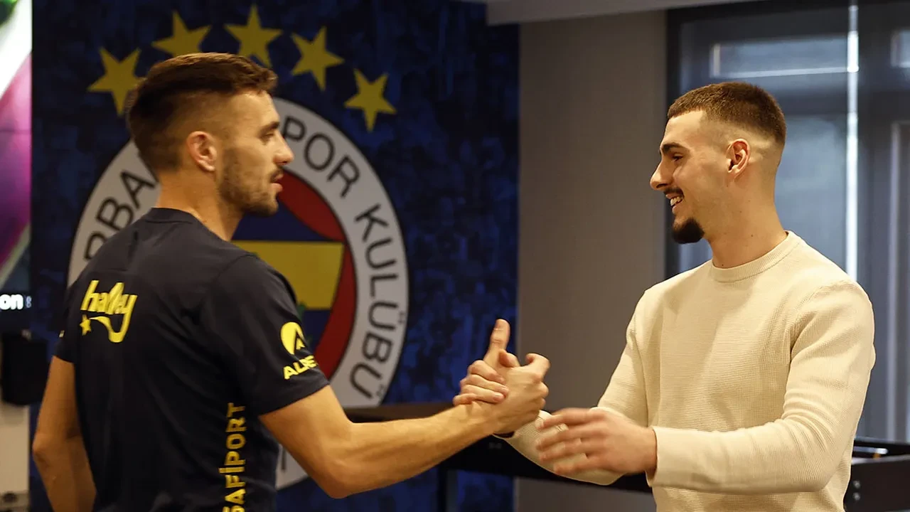 Acun Ilıcalı Fenerbahçe'ye transferini coşkuyla anlatmıştı: Şu anda ise oyuncuya hiçbir teklif yok!