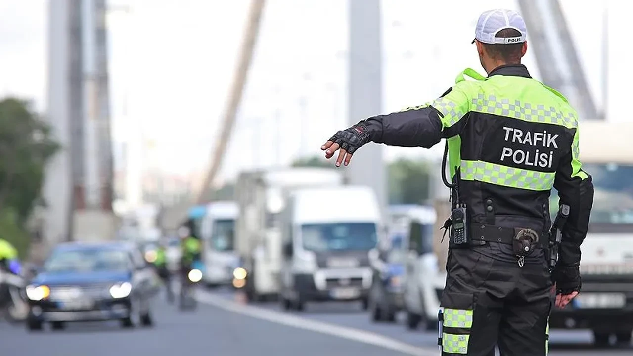 APP plaka kullananlara ağır para cezası! Uygulama yarın resmen başlıyor 