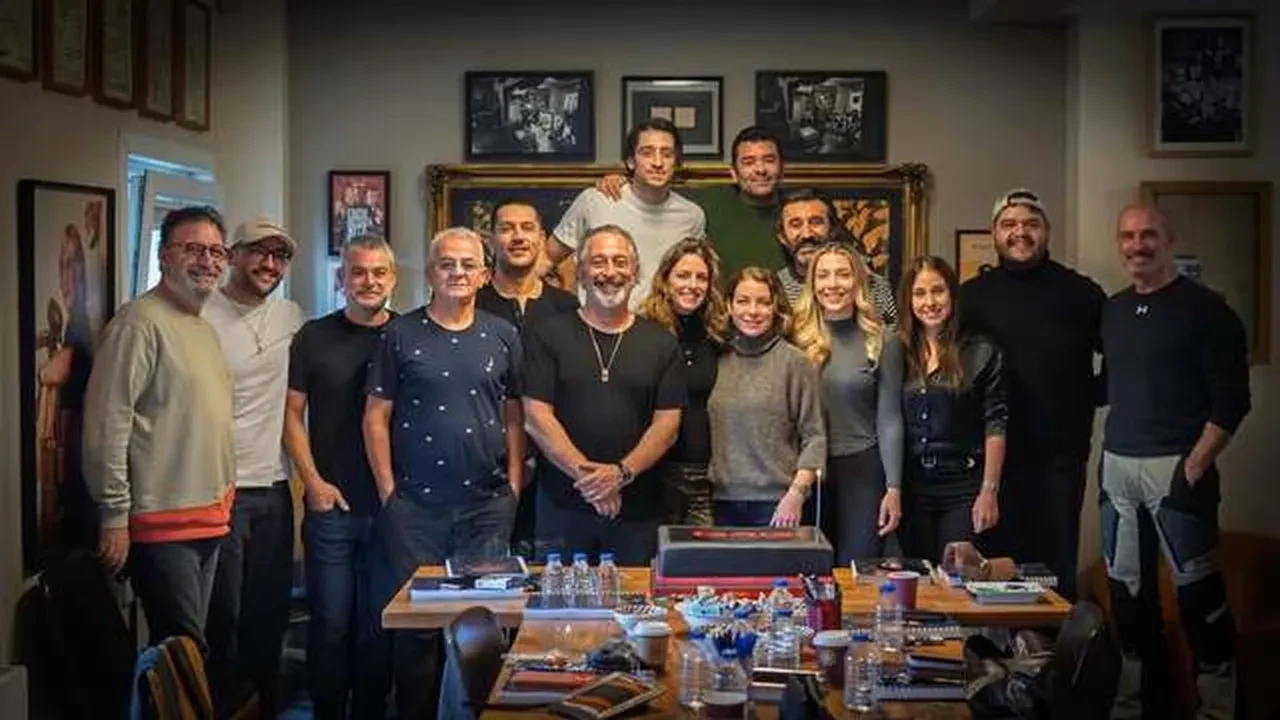 Ayumi Takano GORA 4 GORA kadrosunda! Her Şey Çok Güzel Olacak filminde Cem Yılmaz'la oynamışlardı