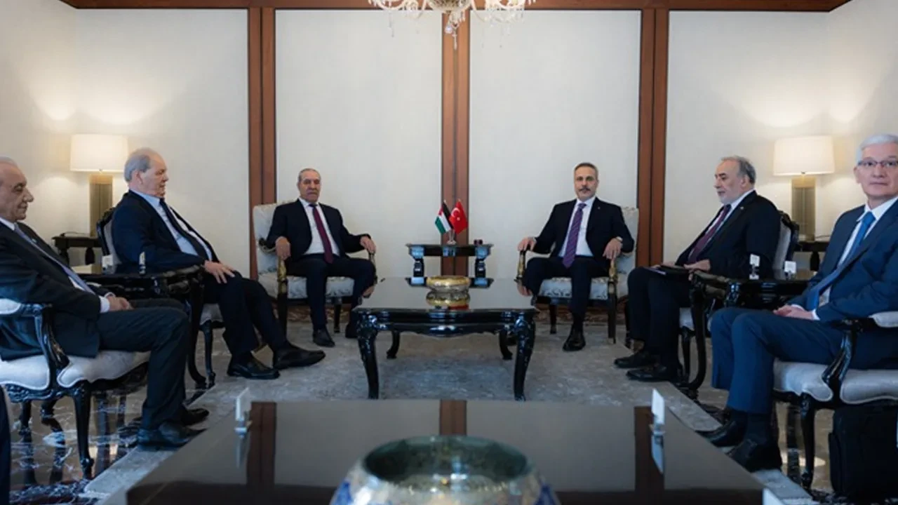 Bakan Fidan'dan Ankara'da kritik temas! Hüseyin Şeyh ile görüştü