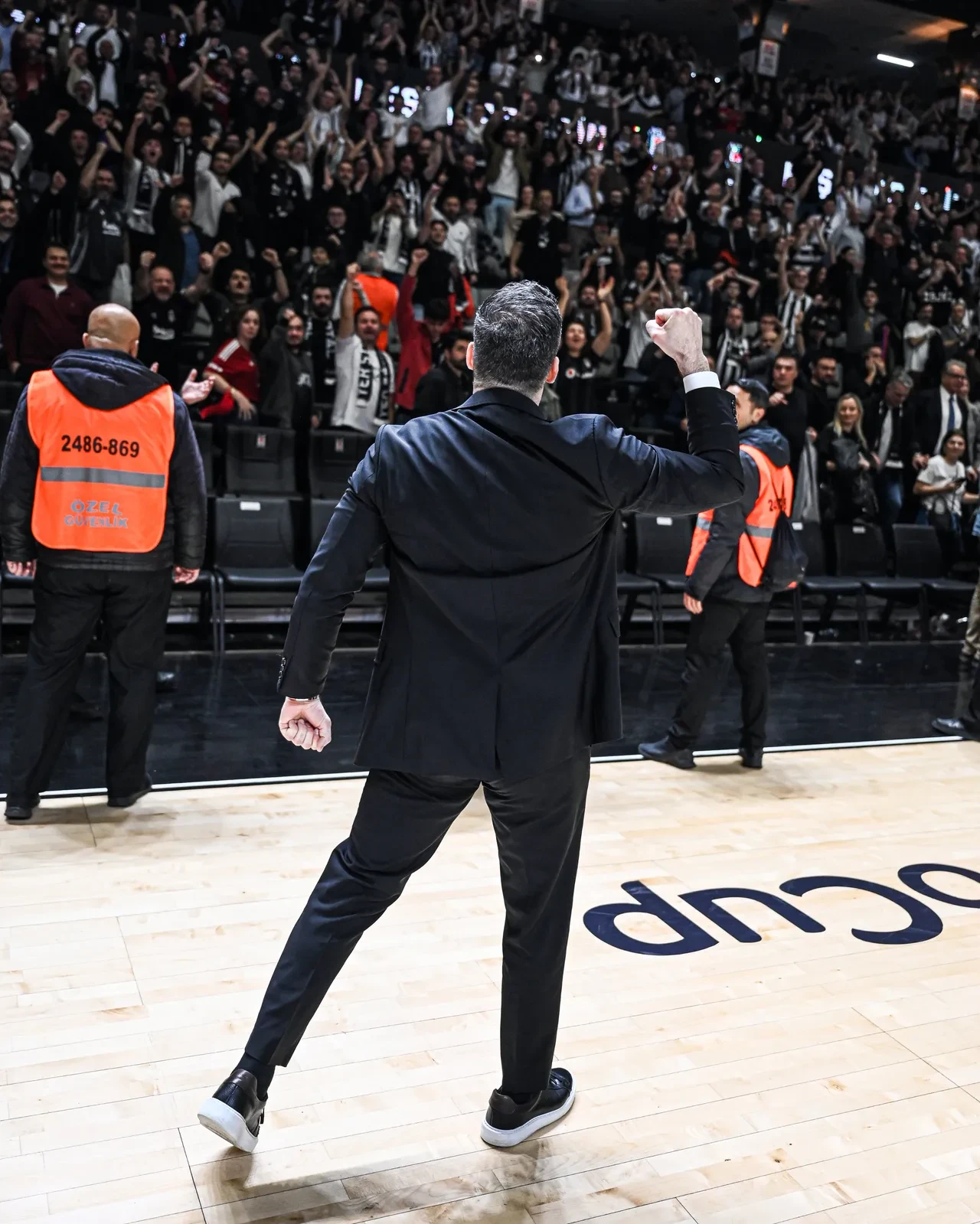 Beşiktaş Gain EuroCup yarı finalindeki Türk derbisini kazandı!