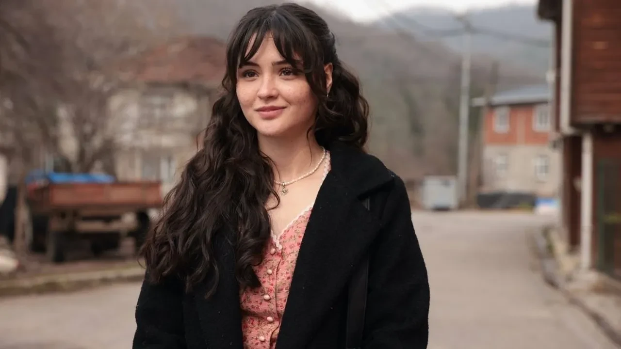 Çirkin dizisinin ilk bölümden sonra 5 yıllık serüveni gündem oldu! Dizinin gerçek hikayesi ortaya çıktı! 