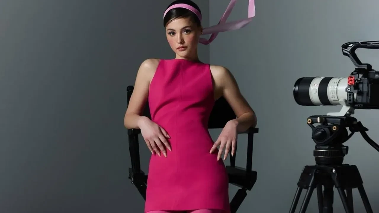 Derya Pınar Ak çilleri gerçek mi? Derya Pınar Ak nasıl ünlü oldu? 