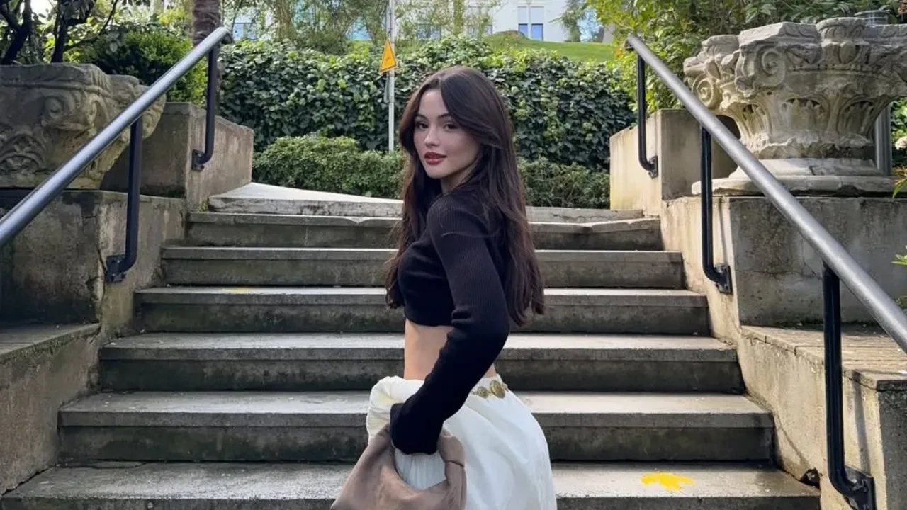 Derya Pınar Ak çilleri gerçek mi? Derya Pınar Ak nasıl ünlü oldu? 