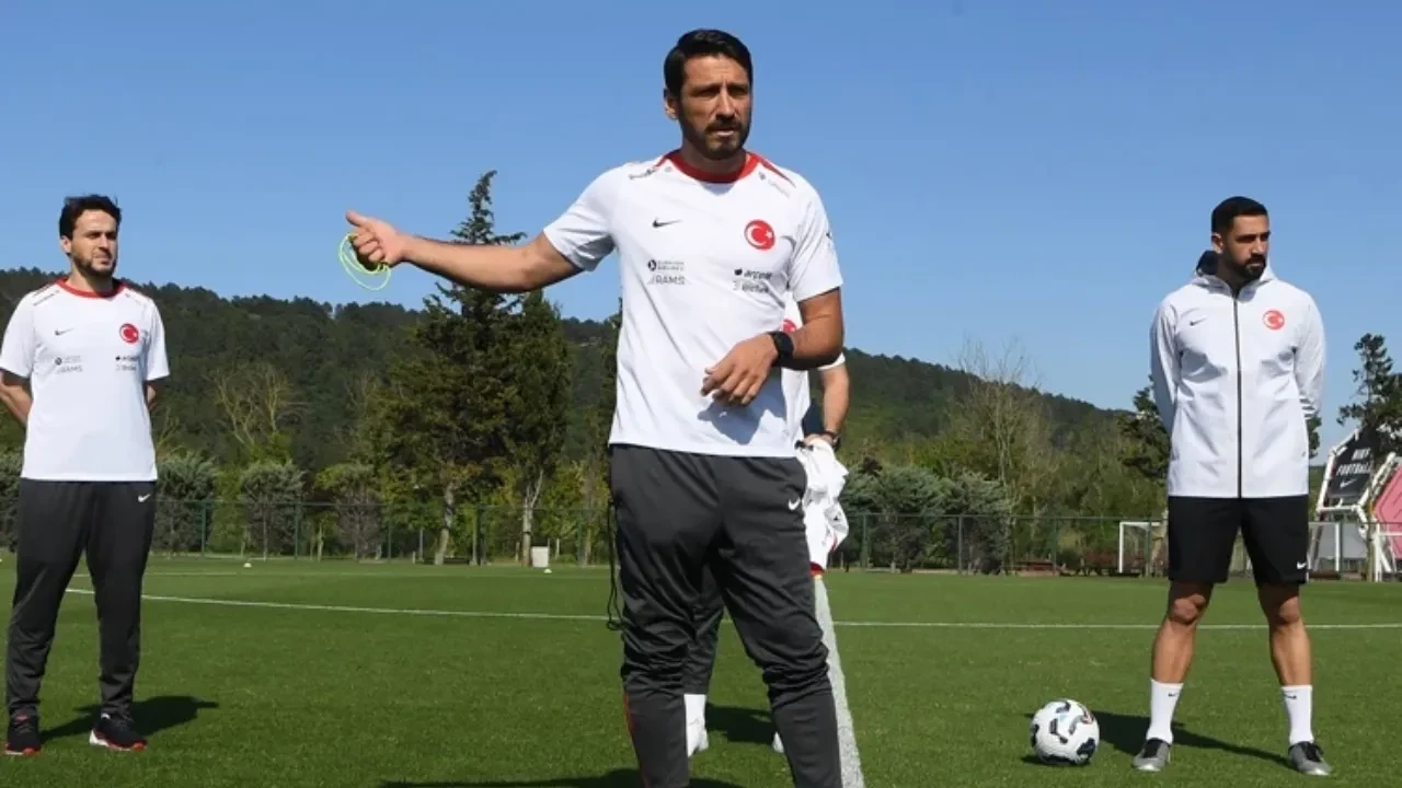 Egemen Korkmaz maç esnasında fenalaştı ve hastaneye kaldırıldı!