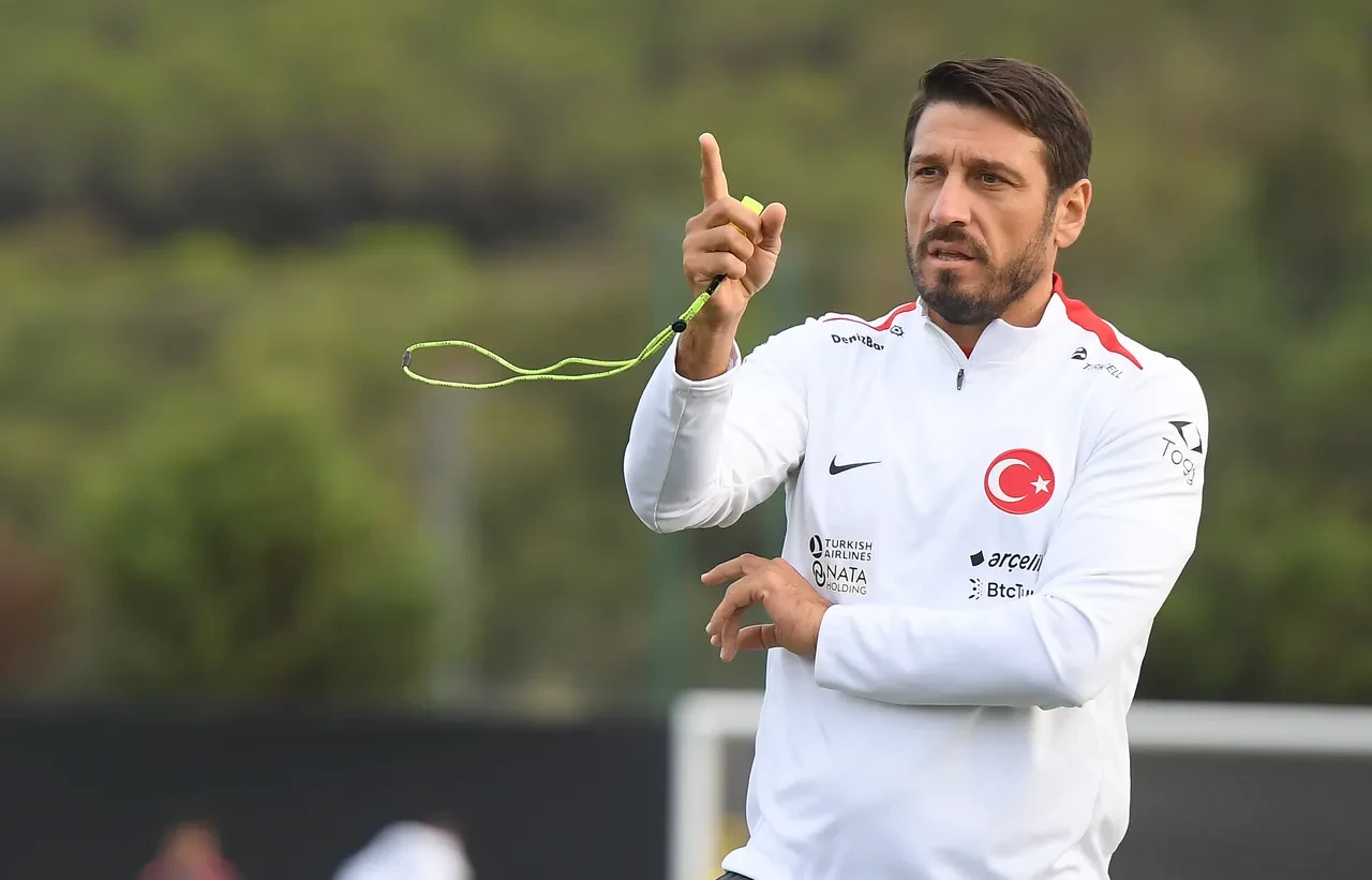 Egemen Korkmaz maç esnasında fenalaştı ve hastaneye kaldırıldı!