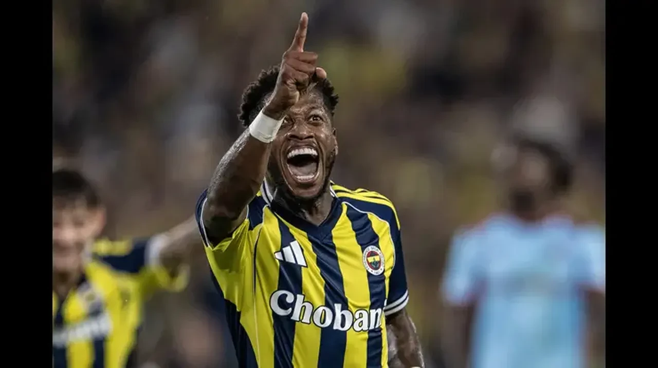 Fenerbahçe'de orta sahada büyük temizlik: Fred ve Alvarez gidiyor, Premier Lig'in yıldızı geliyor!