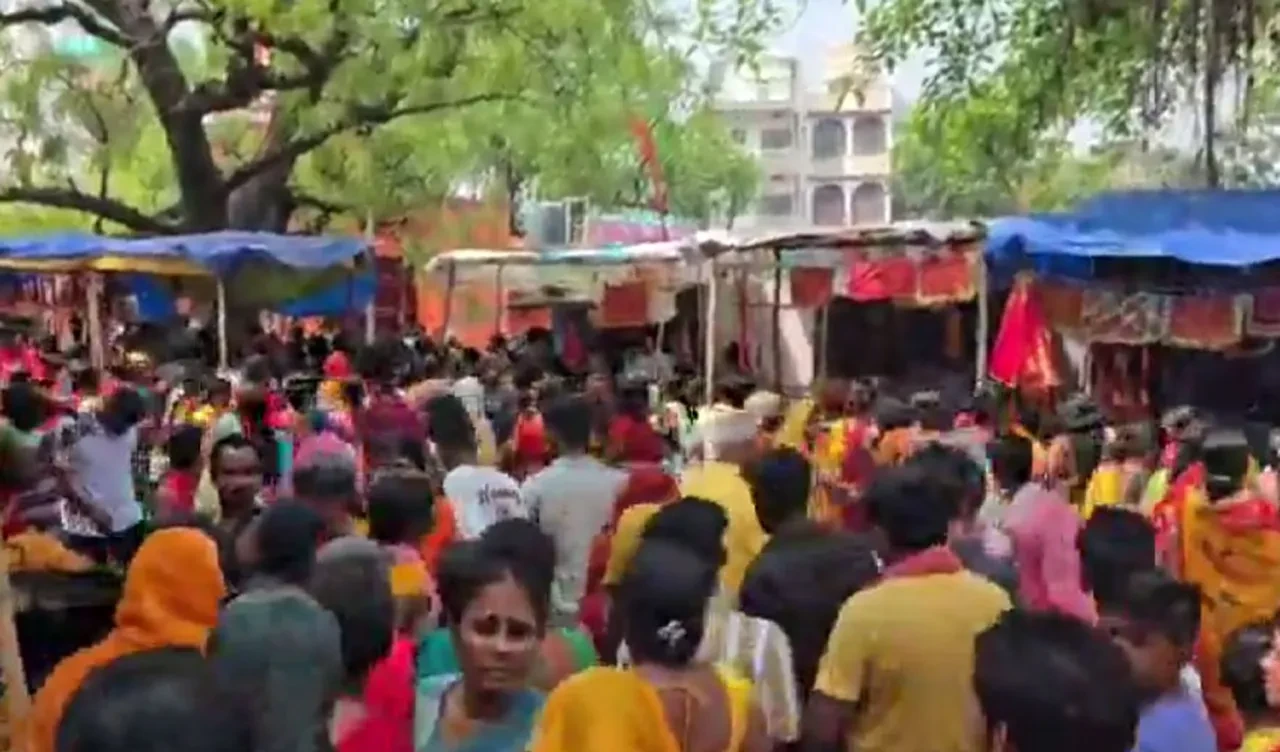 Hindistan'da tapınakta izdiham! Çok sayıda ölü ve yaralı var