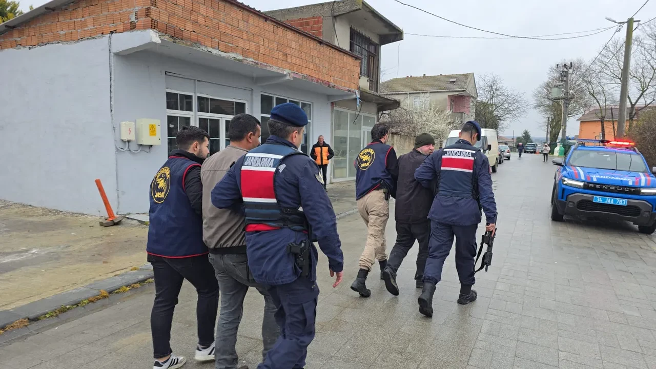 İstanbul'da satışa hazır halde 306 kilo at eti ele geçirildi