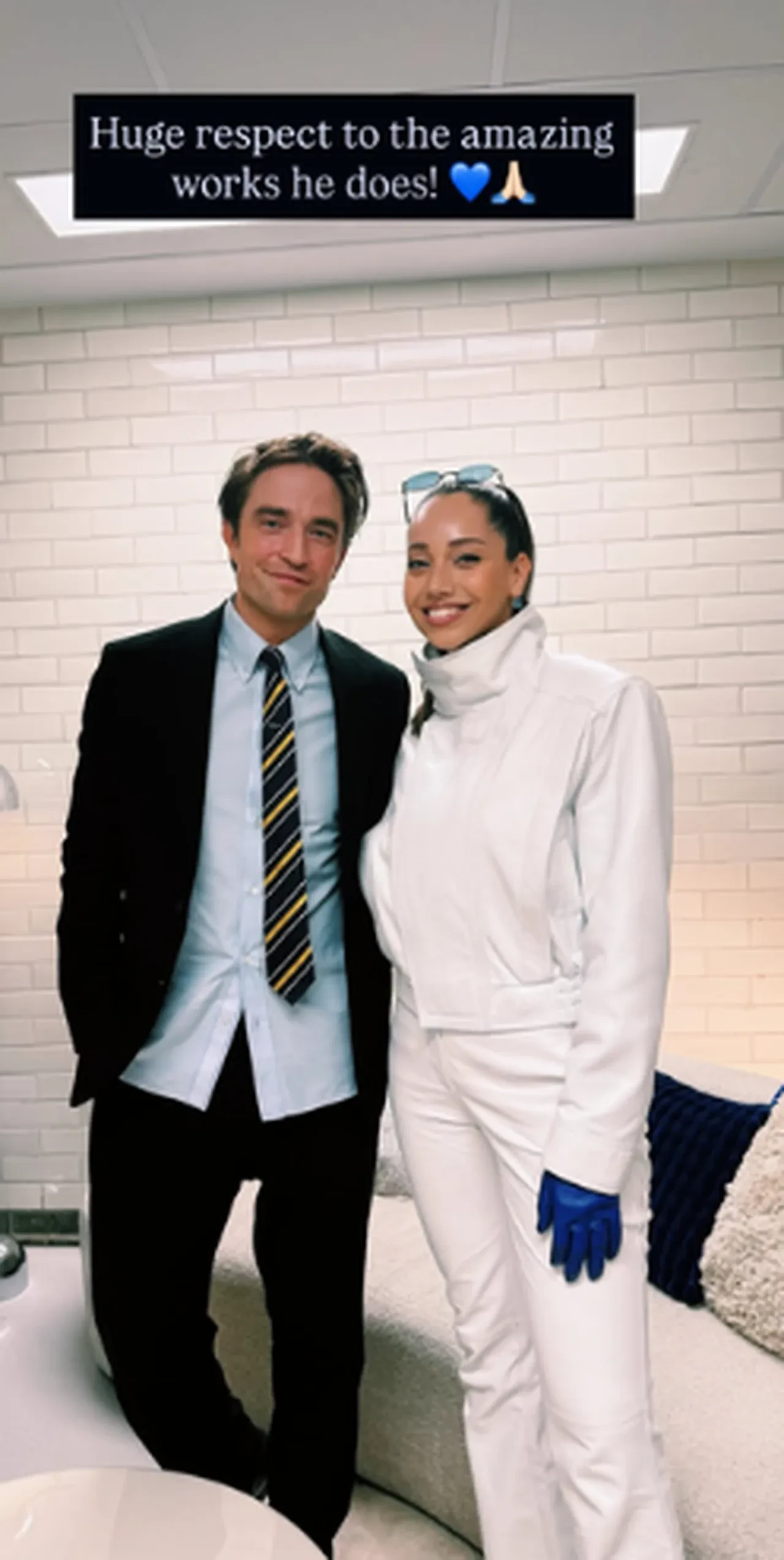 Kızılcık Şerbeti'nin Görkem'i Özge Özacar ile Robert Pattinson buluştu 