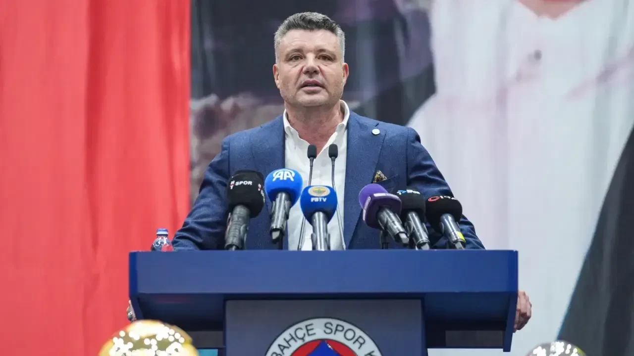 Sadettin Saran’ın sağlık durumu nasıl? Fenerbahçe Başkanı trafik kazası geçirdi