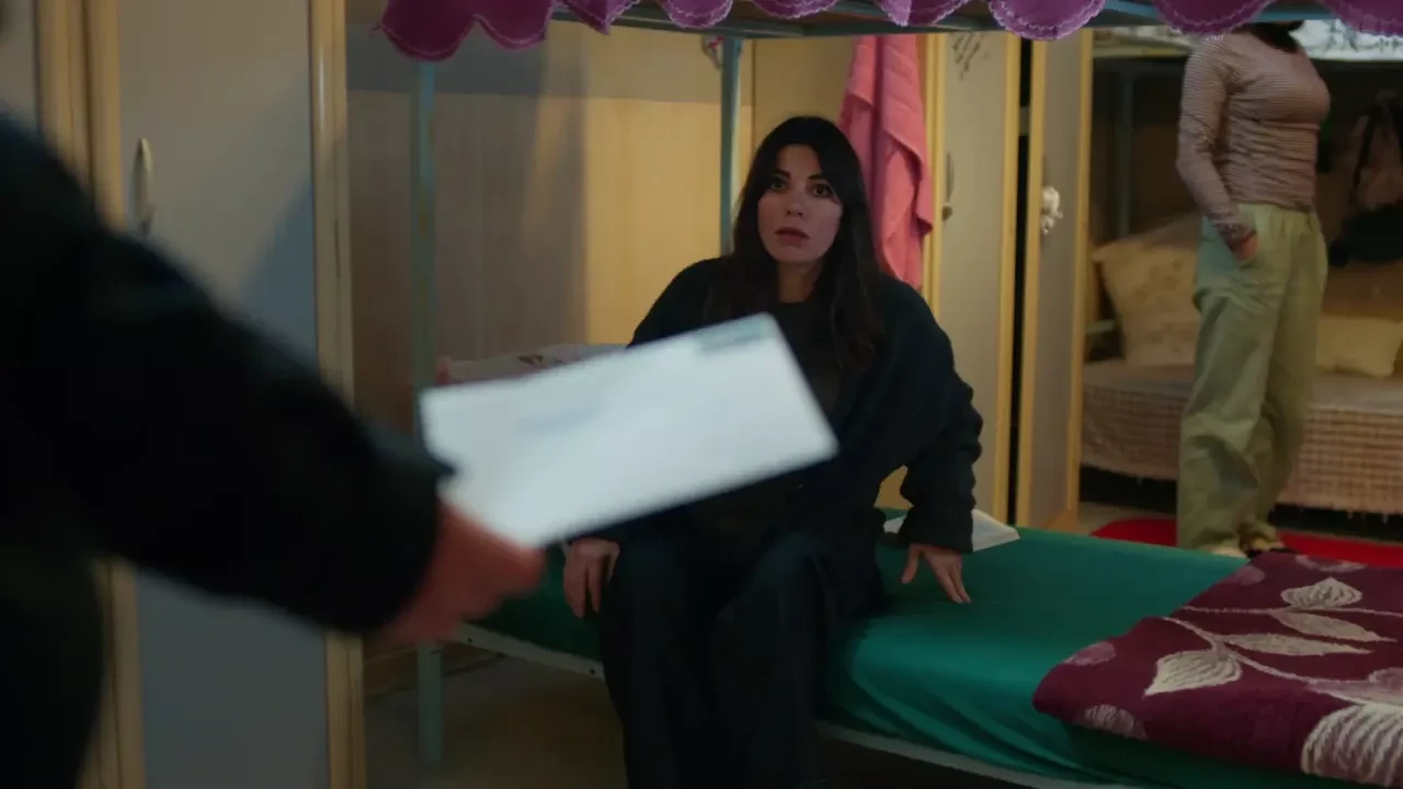 Uzak Şehir 56. bölüm fragmanıyla gündem oldu! Sosyal medyada tepki çekti