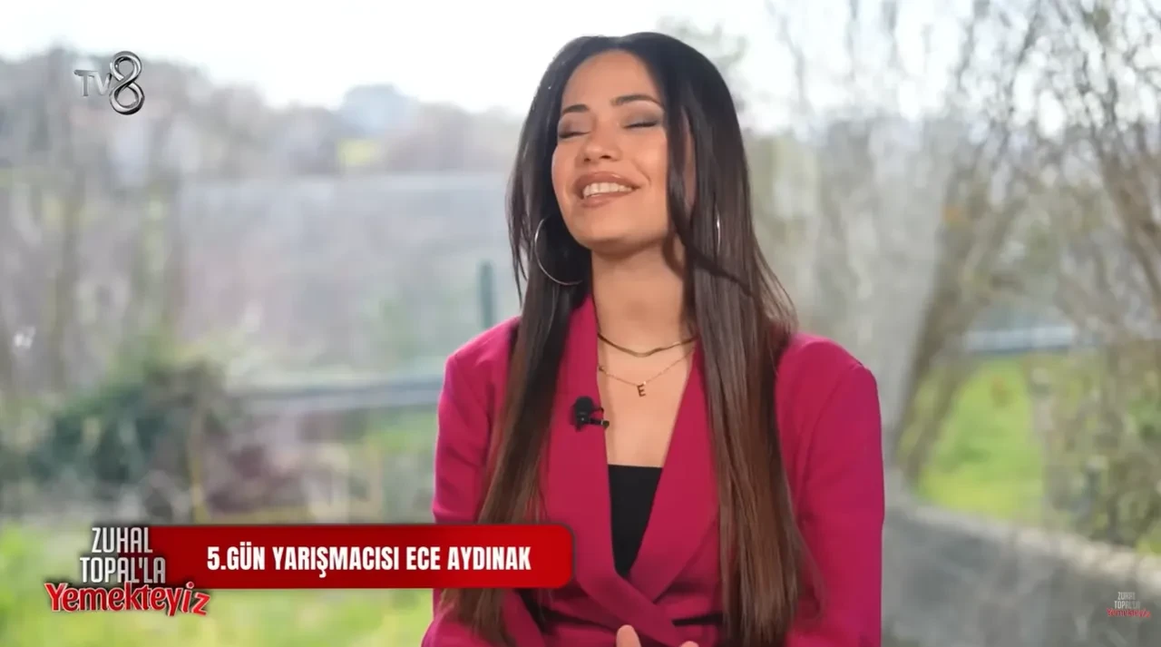 Yemekteyiz Ece Aydınak kimdir, aslen nereli? Yemekteyiz Ece Aydınak mesleği nedir?