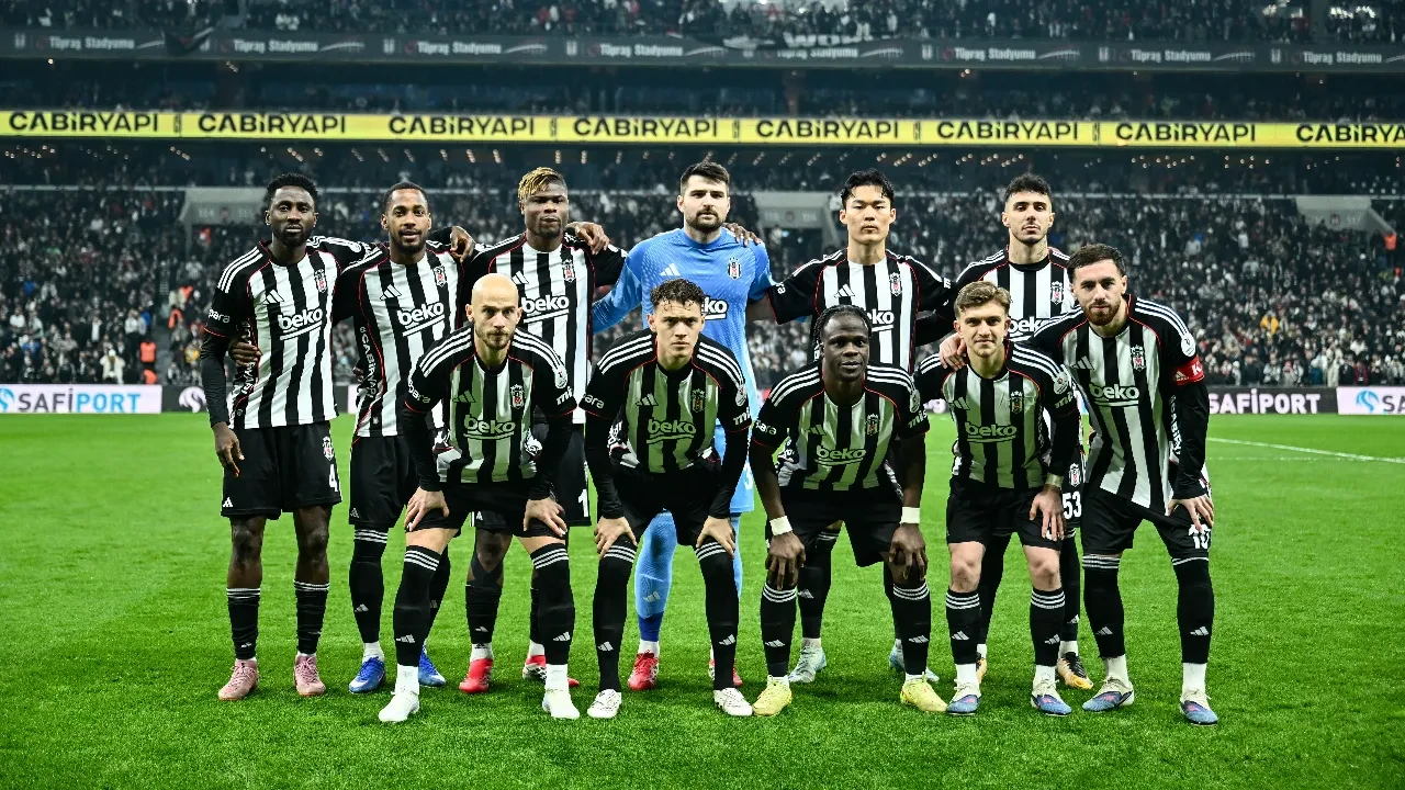 Beşiktaş Çaykur Rizespor maç kadrosu, muhtemel 11! BJK'de 2 isim forma giyemeyecek