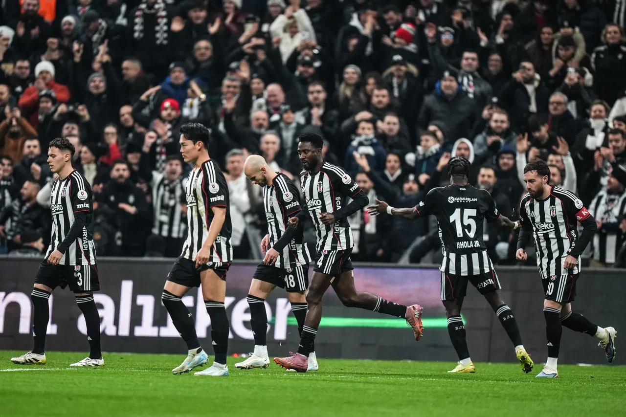 Beşiktaş Çaykur Rizespor'u yenerse, yenilirse, berabere kalırsa ne olur? Beşiktaş tur atlama ihtimali