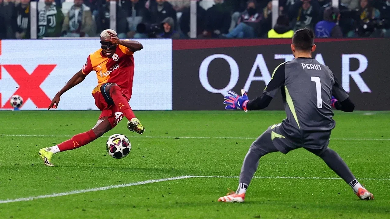 Galatasaray'a UEFA'dan ceza: Liverpool maçında uygulanacak!