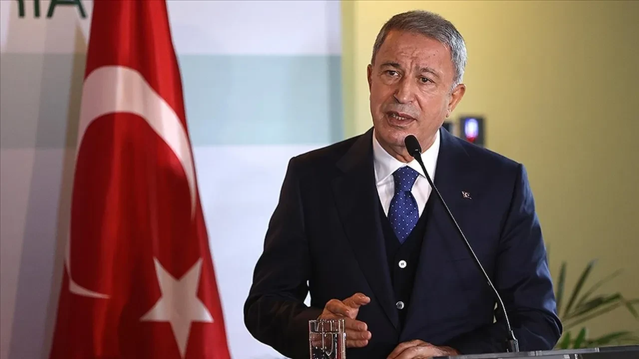 Hulusi Akar'dan İran'a uyarı: İncirlik Üssü'nün sahibi Türkiye'dir