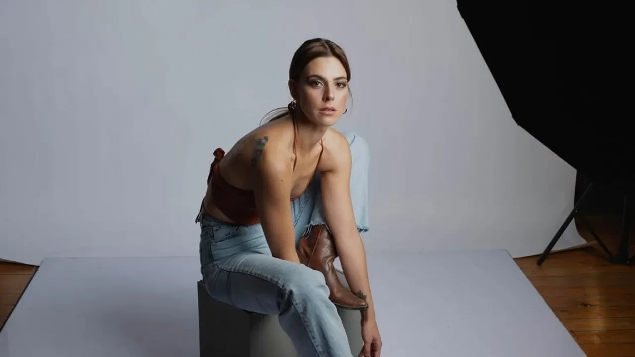 Naz Özgülüş kimdir, kaç yaşında? Naz Özgülüş aslen nereli, anne babası kim?