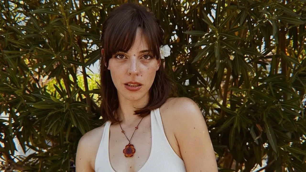 Naz Özgülüş kimdir, kaç yaşında? Naz Özgülüş aslen nereli, anne babası kim?