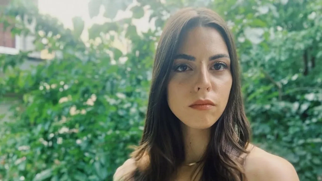 Naz Özgülüş kimdir, kaç yaşında? Naz Özgülüş aslen nereli, anne babası kim?